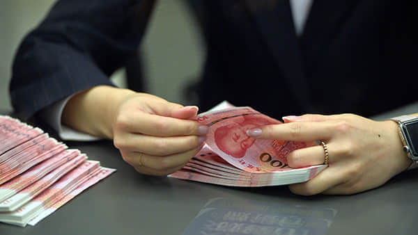 “全程陪考”物理老师高考637分：钱包不保！不填志愿不占录取名额