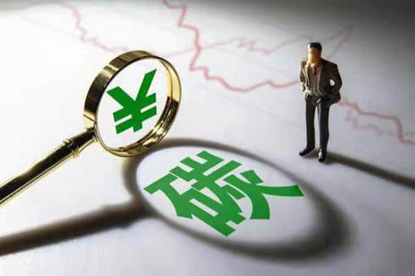 常吃这类食物，不仅加速衰老，还会损伤心血管！