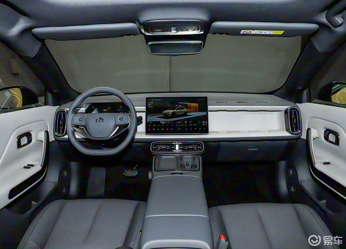 零跑Lafa5开启预售,推出五款配置车型