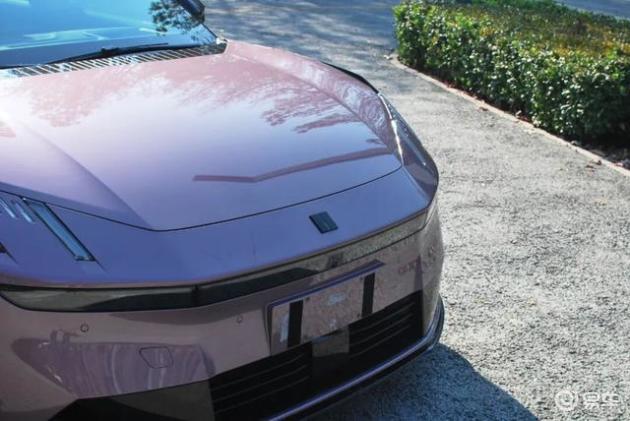 运动与家用的完美平衡——试驾领克10 EM-P