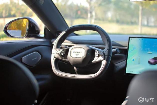 运动与家用的完美平衡——试驾领克10 EM-P