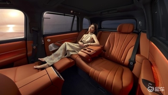 12万辆交付实力印证问界M8以全维产品力领跑40万级市场