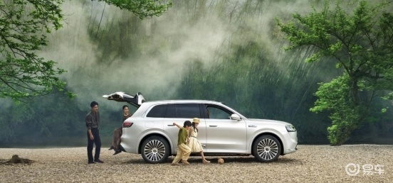 12万辆交付实力印证问界M8以全维产品力领跑40万级市场