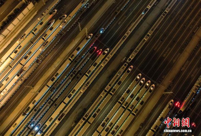 新图实施后兰州铁路局旅客列车总数将达384列,新图实施后兰州铁路局旅客列车总数将达384列