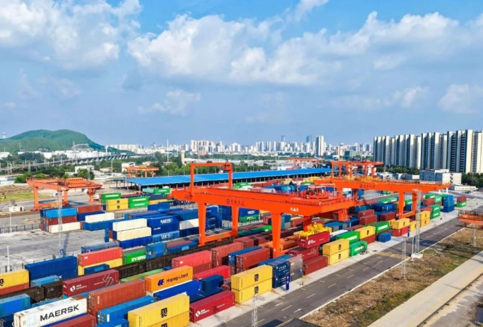 钢铁丝路贯欧亚 十载华章耀彭城——徐州中欧（亚）班列十周年发展纪实,钢铁丝路贯欧亚 十载华章耀彭城——徐州中欧（亚）班列十周年发展纪实